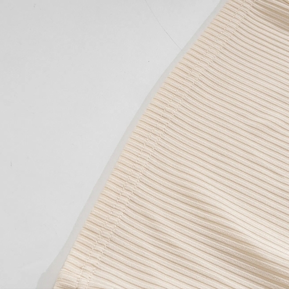 Women's Fitted Skinny Pant. - Picture 3 of 5